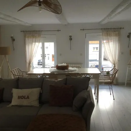 Au P'tit Nid Douillet Apartment *